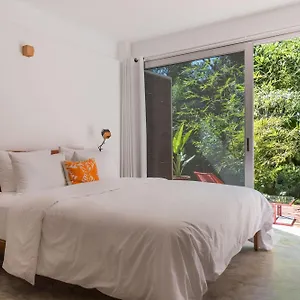 Casa De Piedra Tulum